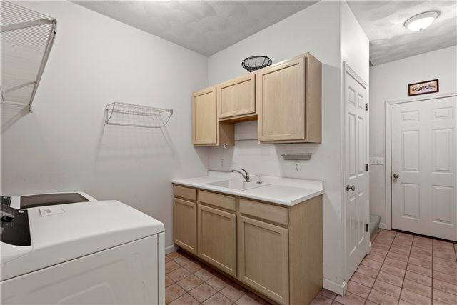 32 Trolley Lane, Westerly, RI 02891