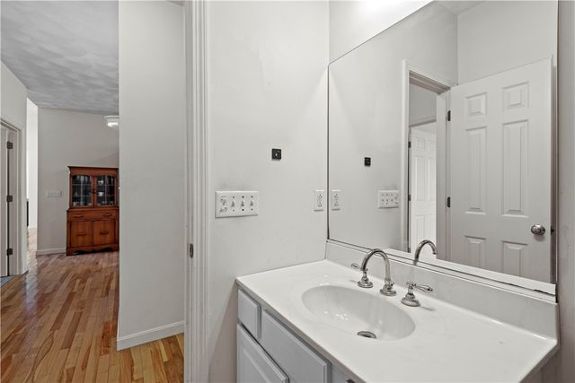 32 Trolley Lane, Westerly, RI 02891