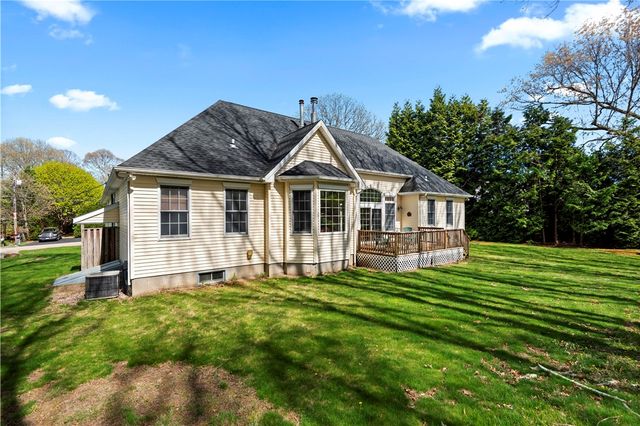 32 Trolley Lane, Westerly, RI 02891
