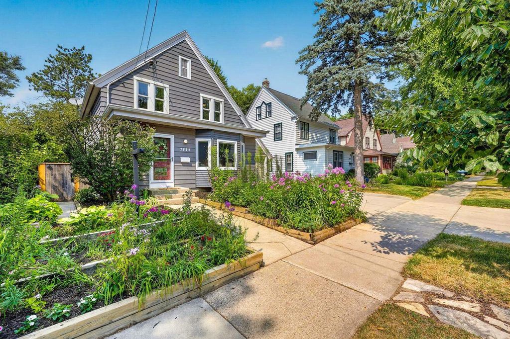 2638 Mason Street, Madison, WI 53705