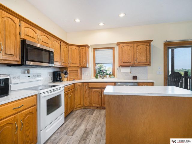 1942 N 151 Plaza, Omaha, NE 68154