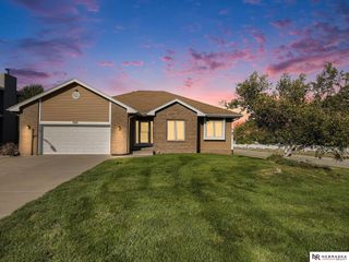 1942 N 151 Plaza, Omaha, NE 68154