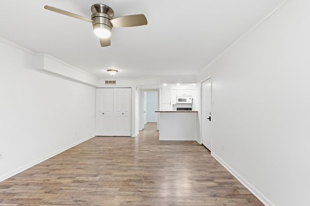 6734 Quail Hollow Ct Apt 1, Memphis, TN 38120