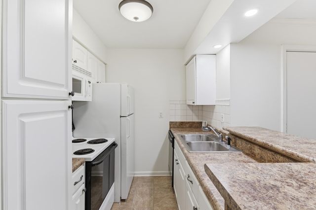 6734 Quail Hollow Ct Apt 1, Memphis, TN 38120