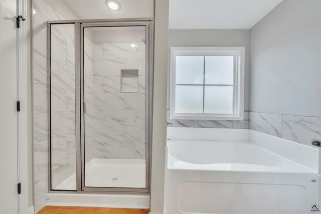 106 Early Drive, Byron, GA 31008