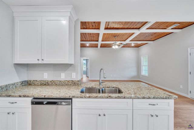 106 Early Drive, Byron, GA 31008