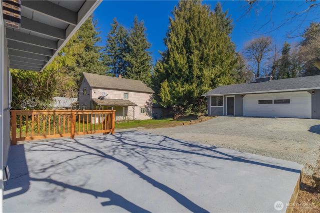 11244 10th Ave S, Seattle, WA 98168