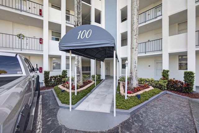 100 Paradise Harbour Boulevard 307, North Palm Beach, FL 33408