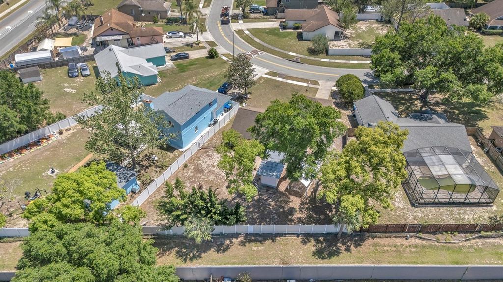 Image 27 of property listing at 7316 RADIANT CIRCLE, Orlando, FL 32810