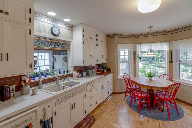 9925 Saint Mathias Road, Brainerd, MN 56401