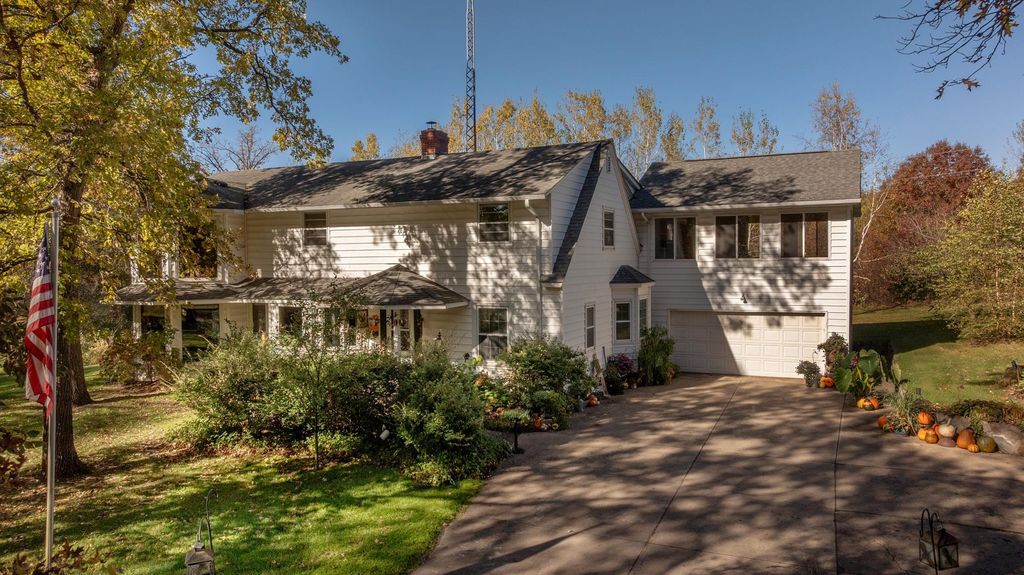 9925 Saint Mathias Road, Brainerd, MN 56401