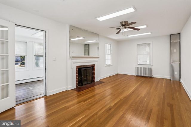 212 FREDERICK AVE S, Gaithersburg, MD 20877