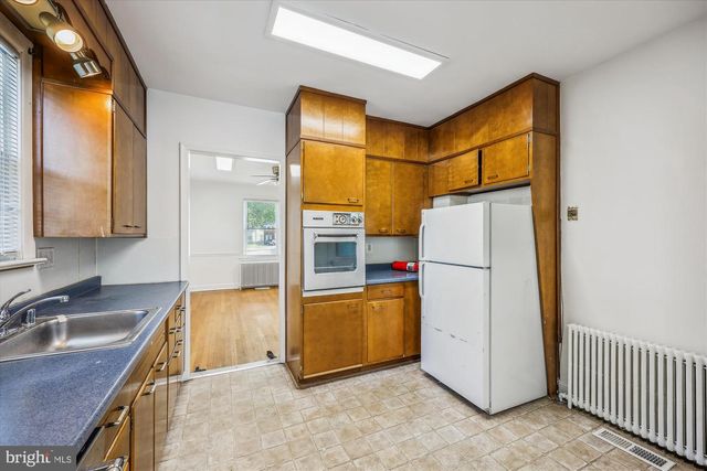 212 FREDERICK AVE S, Gaithersburg, MD 20877