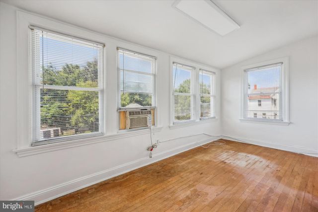 212 FREDERICK AVE S, Gaithersburg, MD 20877
