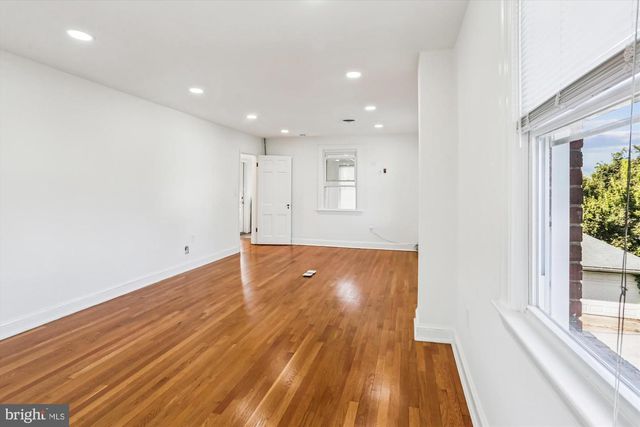 212 FREDERICK AVE S, Gaithersburg, MD 20877