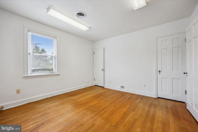 212 FREDERICK AVE S, Gaithersburg, MD 20877