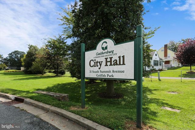 212 FREDERICK AVE S, Gaithersburg, MD 20877