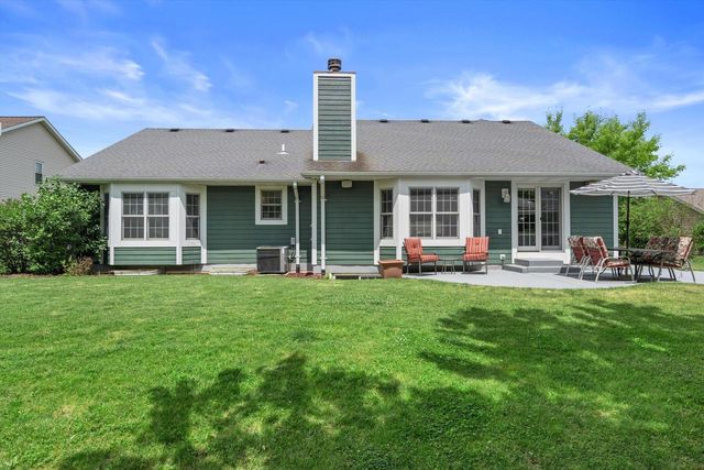 2525 Antoinette TRAIL, Racine, WI 53402