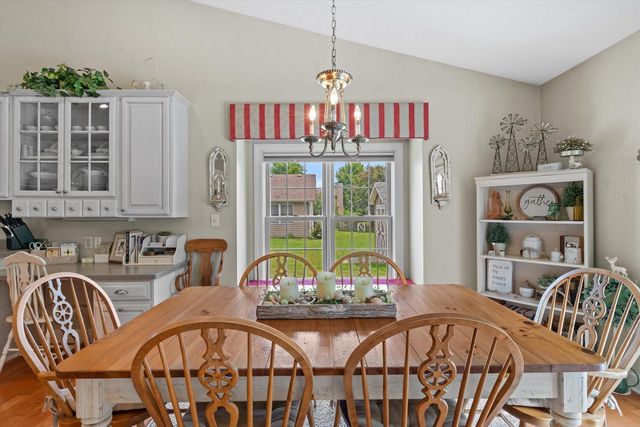 2525 Antoinette TRAIL, Racine, WI 53402