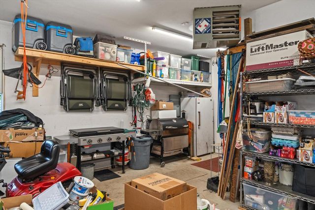 2525 Antoinette TRAIL, Racine, WI 53402