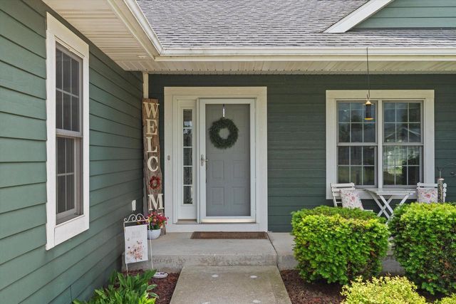 2525 Antoinette TRAIL, Racine, WI 53402