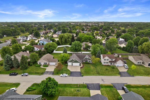 2525 Antoinette TRAIL, Racine, WI 53402