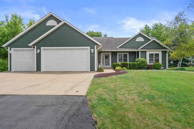 2525 Antoinette TRAIL, Racine, WI 53402