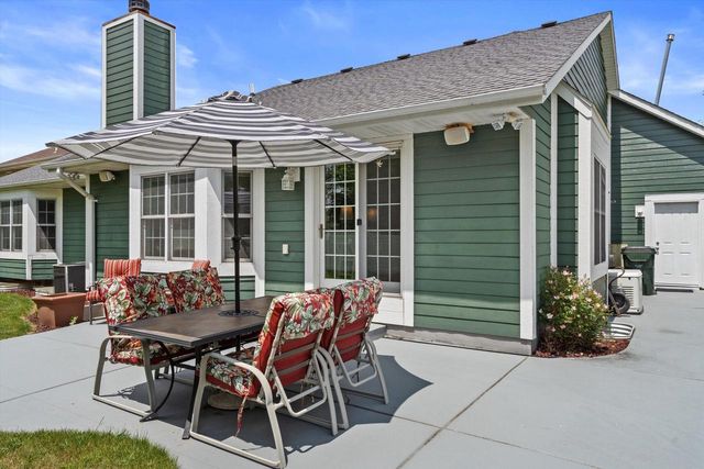 2525 Antoinette TRAIL, Racine, WI 53402