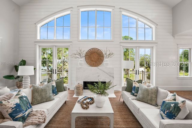 112 Whitehall Dr, Beaufort, SC 29907