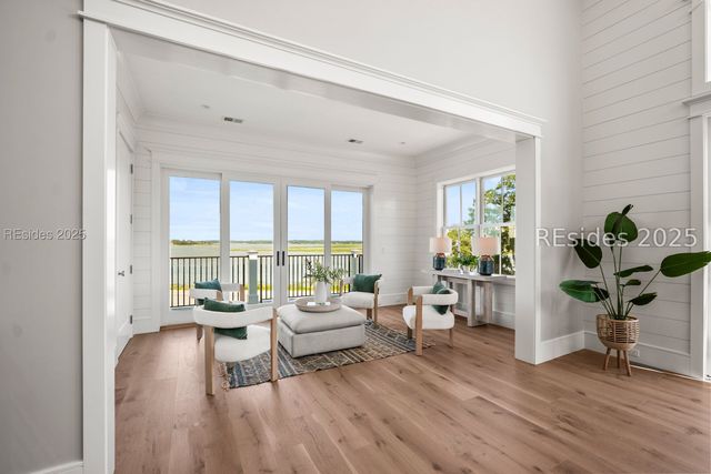 112 Whitehall Dr, Beaufort, SC 29907