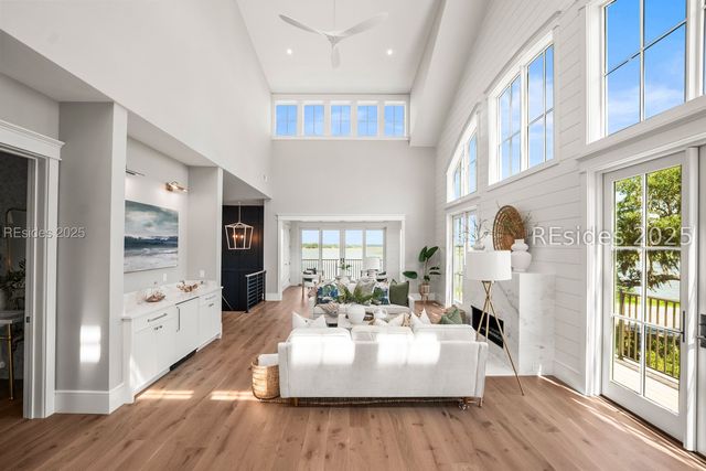 112 Whitehall Dr, Beaufort, SC 29907