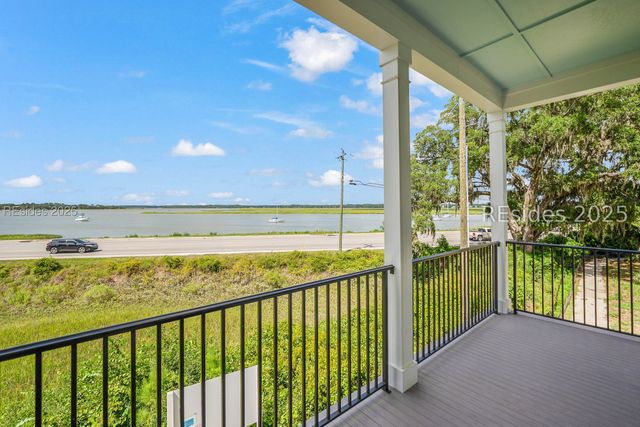 112 Whitehall Dr, Beaufort, SC 29907