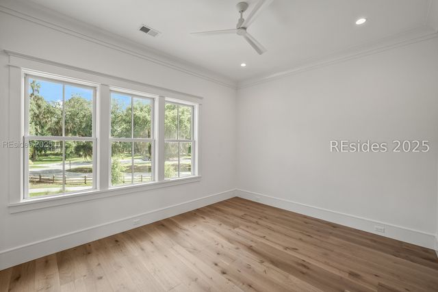 112 Whitehall Dr, Beaufort, SC 29907