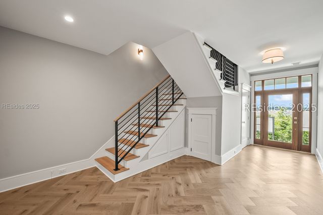 112 Whitehall Dr, Beaufort, SC 29907