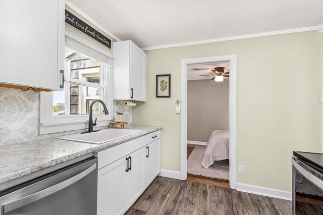 401 NE Main Street, Grimes, IA 50111
