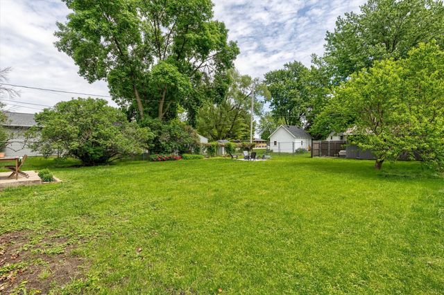 401 NE Main Street, Grimes, IA 50111