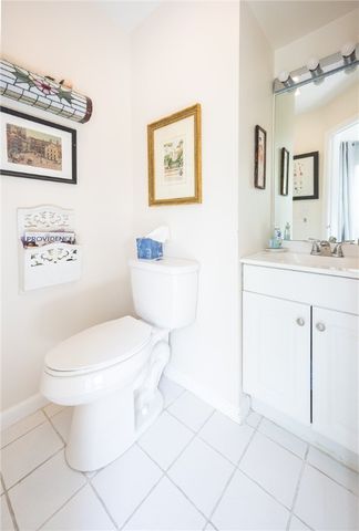 3399 Post Road 7, Warwick, RI 02886