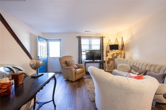 3399 Post Road 7, Warwick, RI 02886
