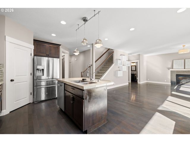 3246 39TH Ct, Washougal, WA 98671