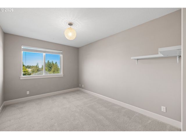 3246 39TH Ct, Washougal, WA 98671
