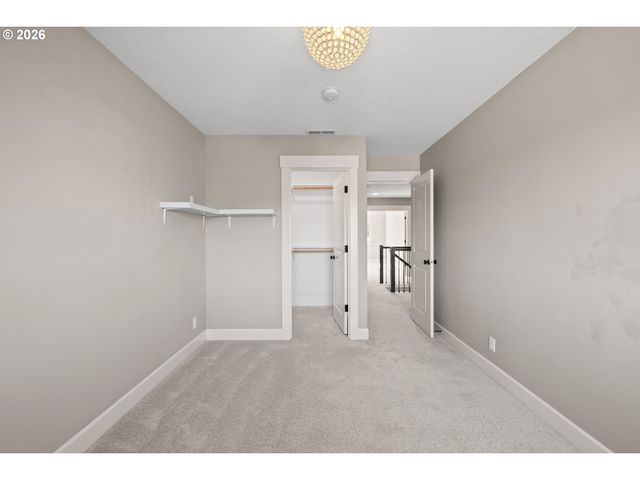 3246 39TH Ct, Washougal, WA 98671
