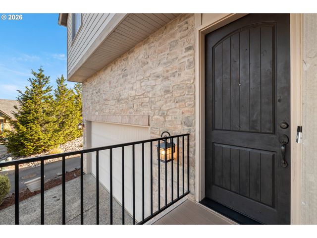 3246 39TH Ct, Washougal, WA 98671