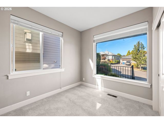 3246 39TH Ct, Washougal, WA 98671