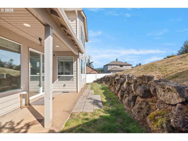 3246 39TH Ct, Washougal, WA 98671