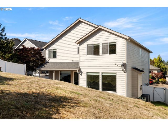 3246 39TH Ct, Washougal, WA 98671