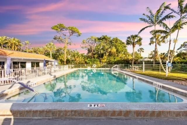 2950 SE Ocean Boulevard 1-5, Stuart, FL 34996