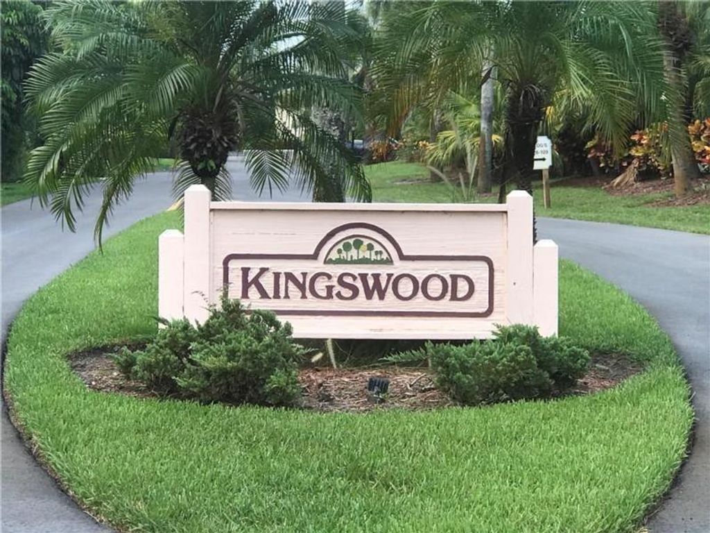 2950 SE Ocean Boulevard 1-5, Stuart, FL 34996