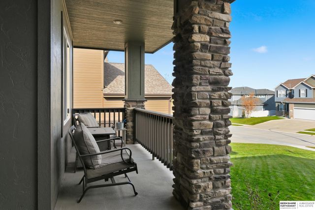 11514 S 109th Street, Papillion, NE 68046