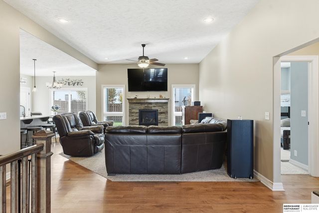 11514 S 109th Street, Papillion, NE 68046