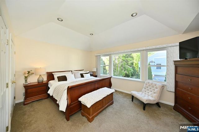 142 Geiger Drive, River Vale, NJ 07675